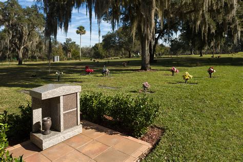 Page-Theus Funeral Home and Cremation Services in Leesburg, FL