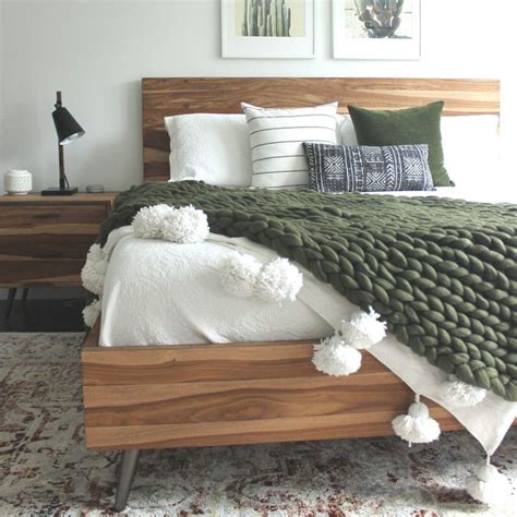 Download moss green bedroom interior photos by bialasiewicz. Moss green throw | 100% organic merino wool | handmade ...