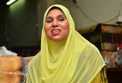 Jeruk madu pak ali kini bukan hanya terkenal di pulau pinang dan utara semenanjung, malah ia kini boleh didapati di seluruh malaysia. Biskut Tambun Aisybina bukti ketabahan Rozana | Buletin ...