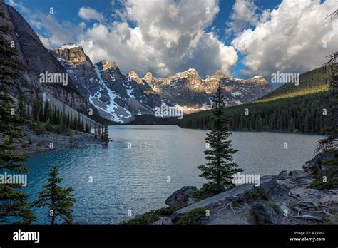 Moraine Lake With Snow Covered Rocky Mountains Canada Stock Photo Alamy