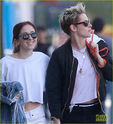 Kristen Stewart And Rumored Girlfriend Sara Dinkin Are Already Sharing Clothes Photo 4201567