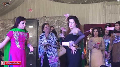 Mehak Khan Performing Wedding Mujra Party 2017 Video Dailymotion