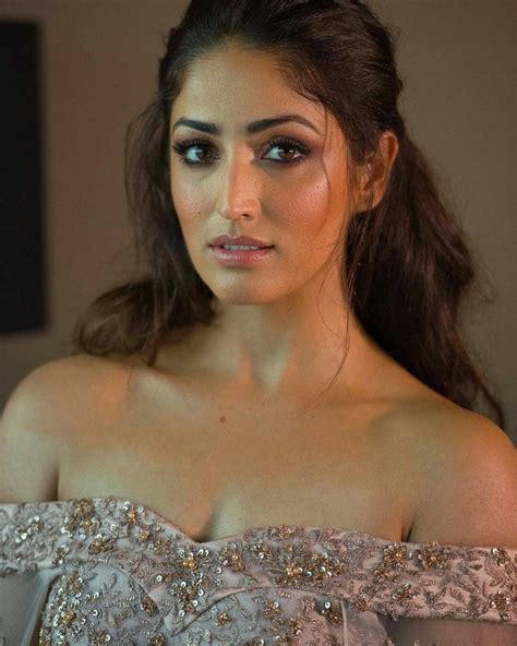 Pin By Maliha Tabassum On Yami Gautam Bollywood Actress Hot Photos Indian Bollywood Actress