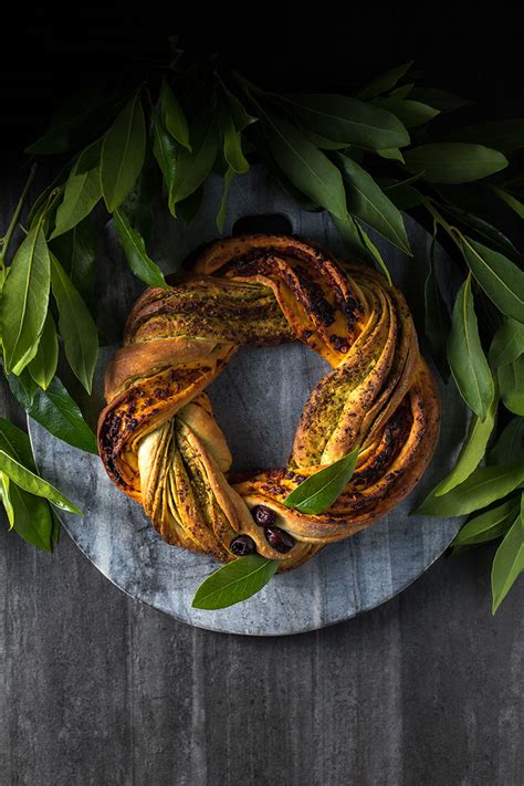 Check spelling or type a new query. Christmas bread wreath with pesto | Quite Good Food