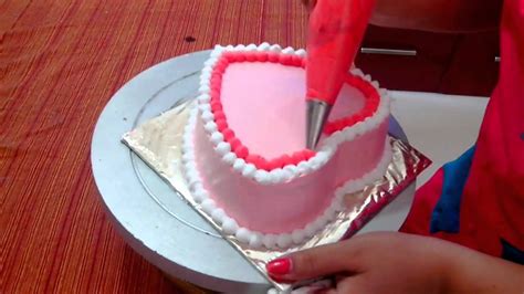 Mahigit sa 600+ plus designs of affordable customized cake designs ang maaring pagpilian. Anniversary Cake - Easy Cake Recipe, Heart Shaped Sponge ...