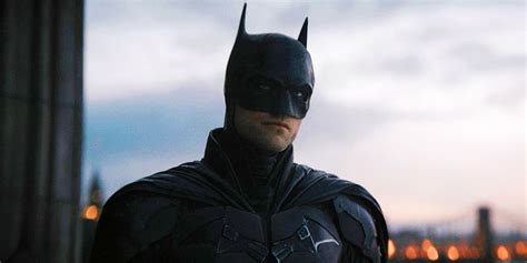 Robert Pattinsons Unique Batman Suit Broken Down By Costume Designers