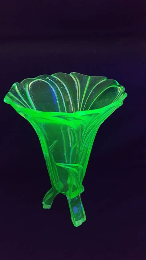 Classy Art Deco Stolzle Uranium Green Polished Glass Vase Etsy Green Glassware Blue