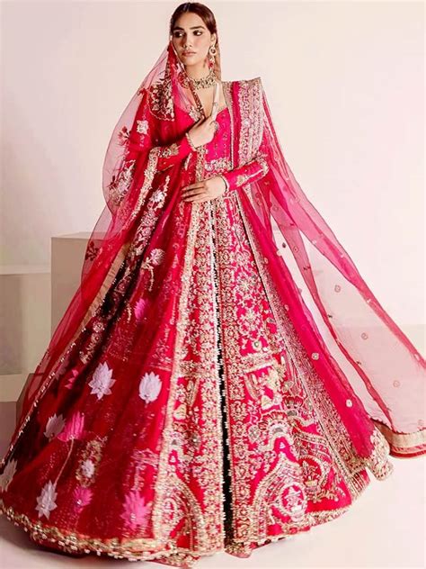 Buy Latest Pakistani Bridal Red Maxi For Wedding 2021 Nameera By