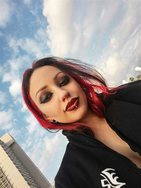 Dani Divine Model Goth Women Beauty