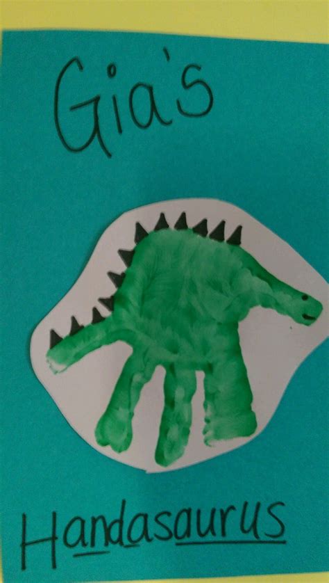 Kids love dinosaur activities that let them get up and move. Dinosaur Handprint | Arts & Crafts idea for Children ...