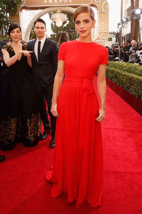 Emma Watson Wears Christian Dior Couture At 2015 Golden Globe Awards