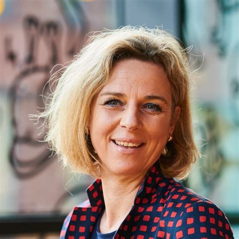 Christine Van De Wetering Manager Teamleider Publieksdiensten