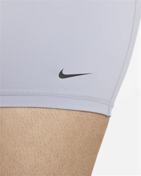 Nike Pro 365 Womens 5 Shorts Plus Size