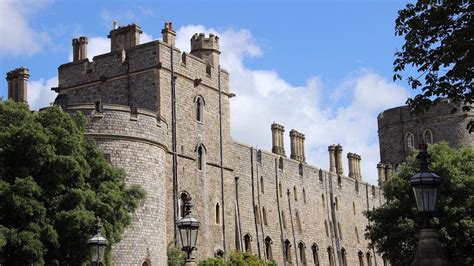Stonehenge And Windsor Castle Private Tour Day Trip