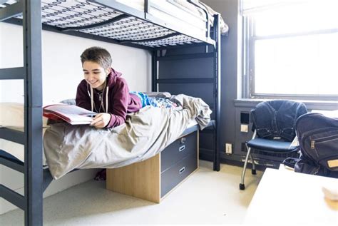 10 easy ways to make your dorm room feel like home the habitat