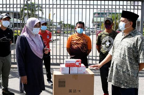 Pihak majlis agama islam wilayah persekutuan (maiwp) ada menyediakan bantuan zakat kecemasan bagi mereka yang memerlukan sepanjang tempoh pkp ini. Penjara Kepayan dapat sumbangan RM10,000 | Harian Metro