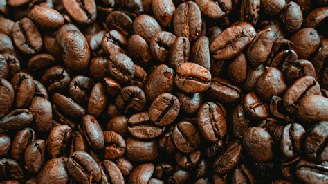 Download Wallpaper 3840x2160 Coffee Beans Coffee Macro Brown 4k Uhd