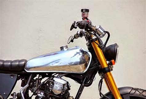 Modifikasi yamaha scorpio, motor custom yang akan digunakan adam, sang pemilik untuk berjuang mencari nafkah dan berjihad di wilayah balikpapan. Modifikasi Yamaha Scorpio 225 : The Luminous - Modifikasi ...