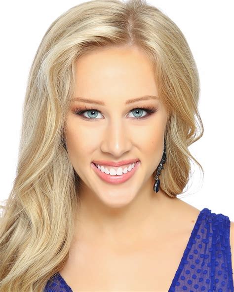 Miss North Dakota From Meet The 2019 Miss America Contestants E News