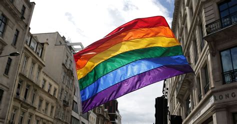 Learn about its history, when is pride day, and how to celebrate in wild, and colorful ways! LGBT history month 2021: When is it? When did it begin ...