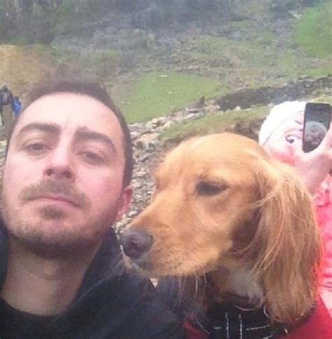 15 epic selfie fails by people who forgot to check their backgrounds genmice