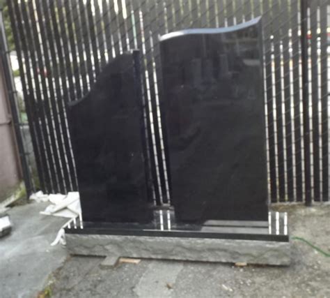 Ocean Green Granite Upright Monument Design Memorials