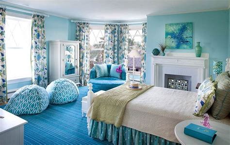 Growing tweens are different from kids. Bedroom Design ideas for Girls