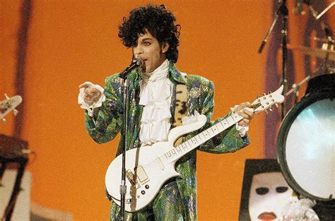 Princes Purple Rain At The 1985 Amas Best Performances Of The