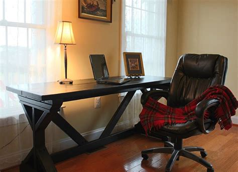 Need a desk asap, or looking for a way to squeeze another workspace into your home? DIY Desk - 15 Easy Ways to Build Your Own - Bob Vila