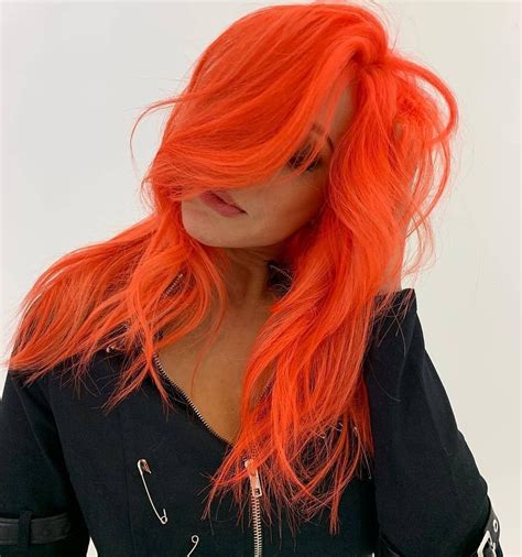 It works well as an accent color, where it can bring energy and cheerfulness to a design. 2020 的 Sweet Orange Lace Front Wigs for Women Synthetic ...