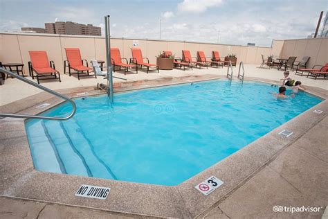 Hyatt Regency Dallas Pool Pictures And Reviews Tripadvisor