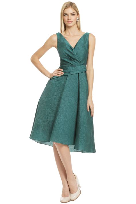 Black tie optional means men may wear a tuxedo, but a dark suit would also be appropriate. Semi-Formal Wedding Guest Dresses | Dresses, Dress images ...