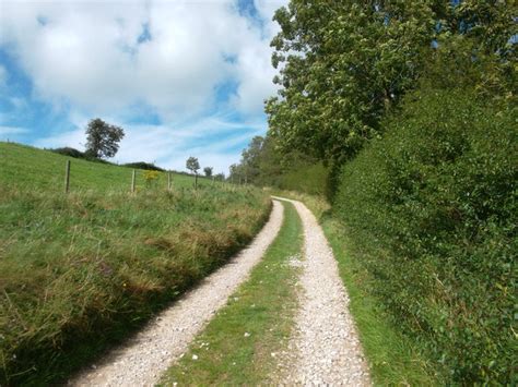 Chalky Pathway © Des Blenkinsopp Geograph Britain And Ireland