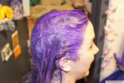 Take two plastic bowls, one with the purple dye of your choice, and another with the same dye diluted with conditioner. I Dyed My Hair Blue and You Can Too! (DIY BLEACH, COLOR)