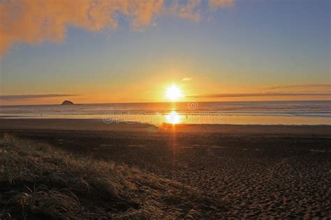 Romantic Sunset At Muriwai Beach Stock Photo Image Of Expressive