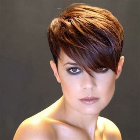 40 Best Edgy Haircuts Ideas To Upgrade Your Usual Styles Coupe De Cheveux Idées Cheveux