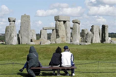 Stonehenge Like Structure Found Near Monument