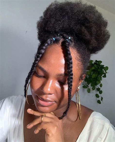 20 Hottest Afro Puff Hairstyles Worth Trying In 2023