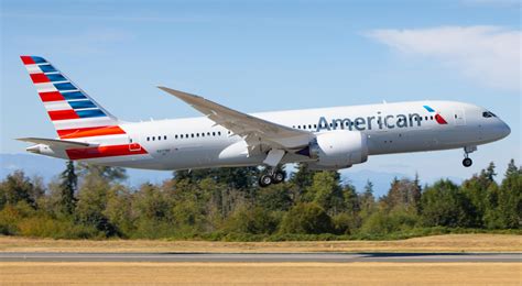 American Airlines Takes 50th 787 Airline Ratings
