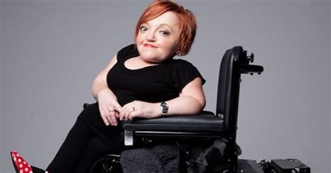 Comedian Stella Young Dies At 32 Years Old What Is Osteogenesis