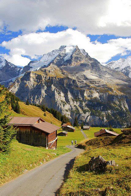 Hiking In Lauterbrunnen Valley Switzerland Corner Of The World