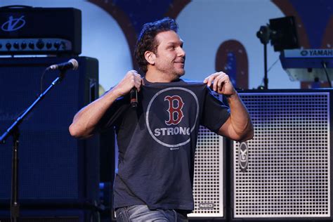 Dane Cook A Live Stream Of Disappointment The Boston Globe