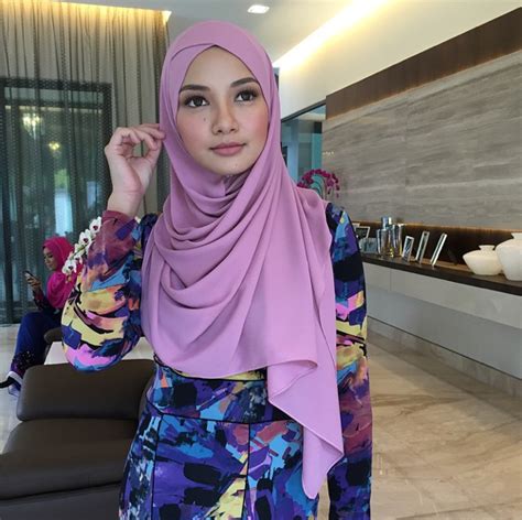 Artis Wanita Malaysia Berhijab Sepanjang 2014 Oh Media