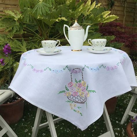Vintage Hand Embroidered Tablecloth Flower Baskets Embroidery