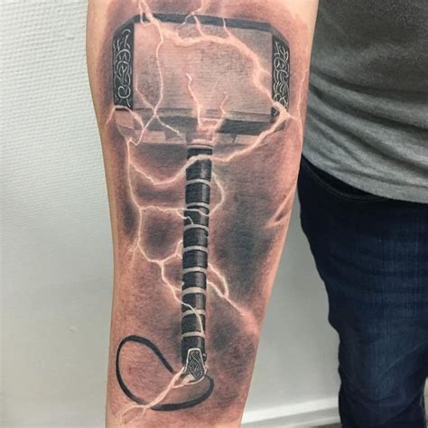 Norse tattoo viking tattoos skull tattoos sleeve tattoos tatoos tattoo studio valkyrie tattoo arte alien brust tattoo. Pin em Tatuagens Herois