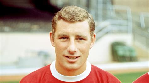 Terry Neill Former Arsenal Manager And Captain Dies Aged 80 Football