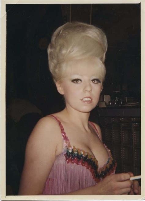 Big Hair Of The S Hair Styles From The S That Will Boggle Your Mind Vintage Glamour