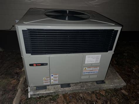 Trane Ton Packaged Unit Commercial 230v 3 Phase 120k Btu Gas Heat