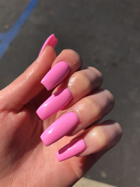 Pin by Badgalbribri on long nails | Almond acrylic nails ...
