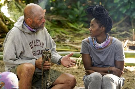 Survivor cast makes bold predictions for season 43 | EW.com